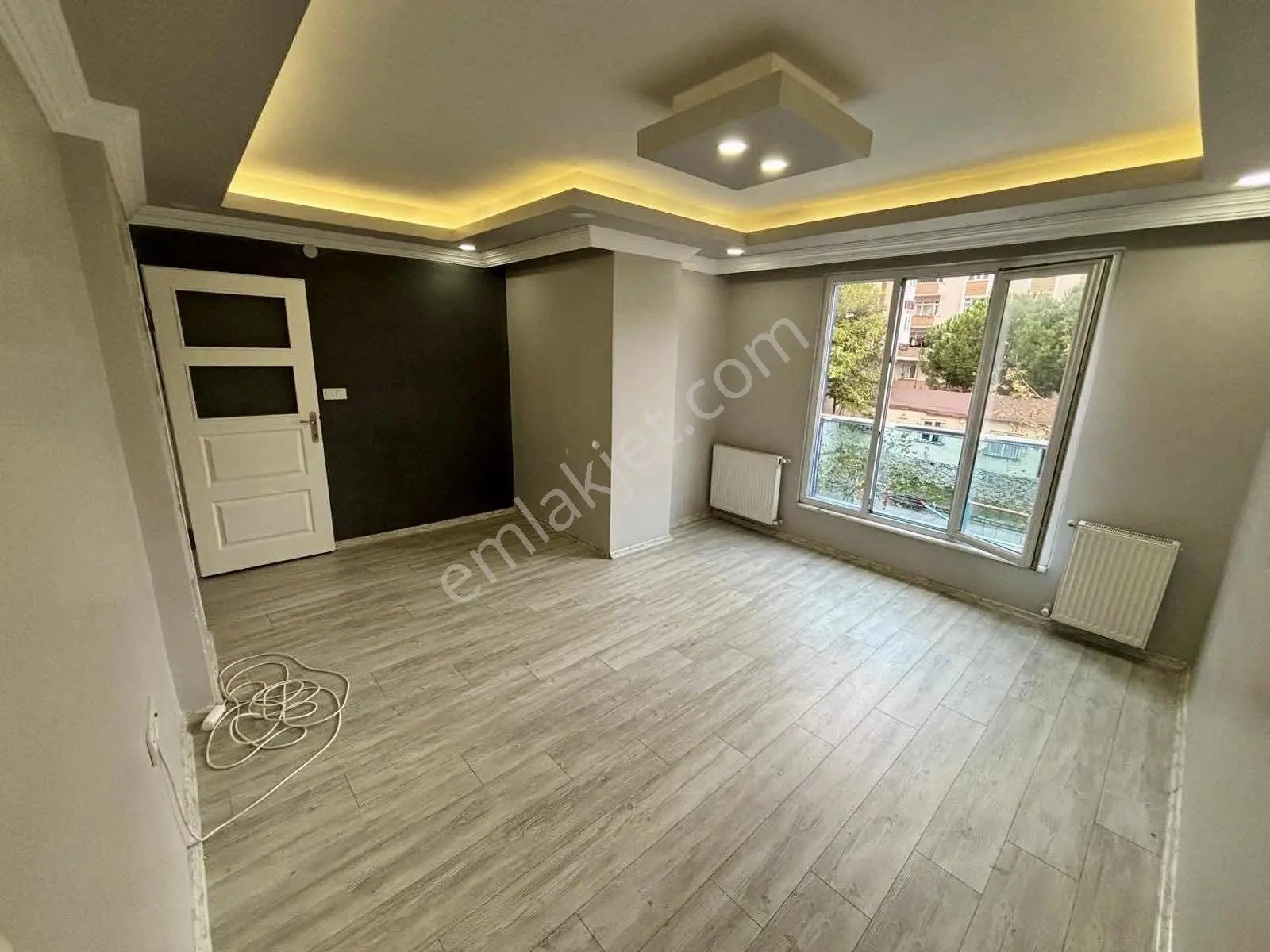 75.yıl Mah. Satılık 2+1 Asansörlü Balkonlu Arakat Daire — fotoğraf 6