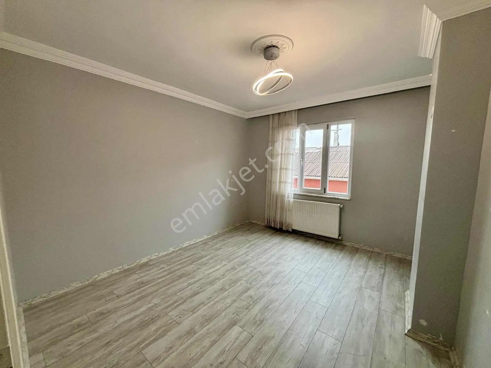 75.yıl Mah. Satılık 2+1 Asansörlü Balkonlu Arakat Daire — fotoğraf 16