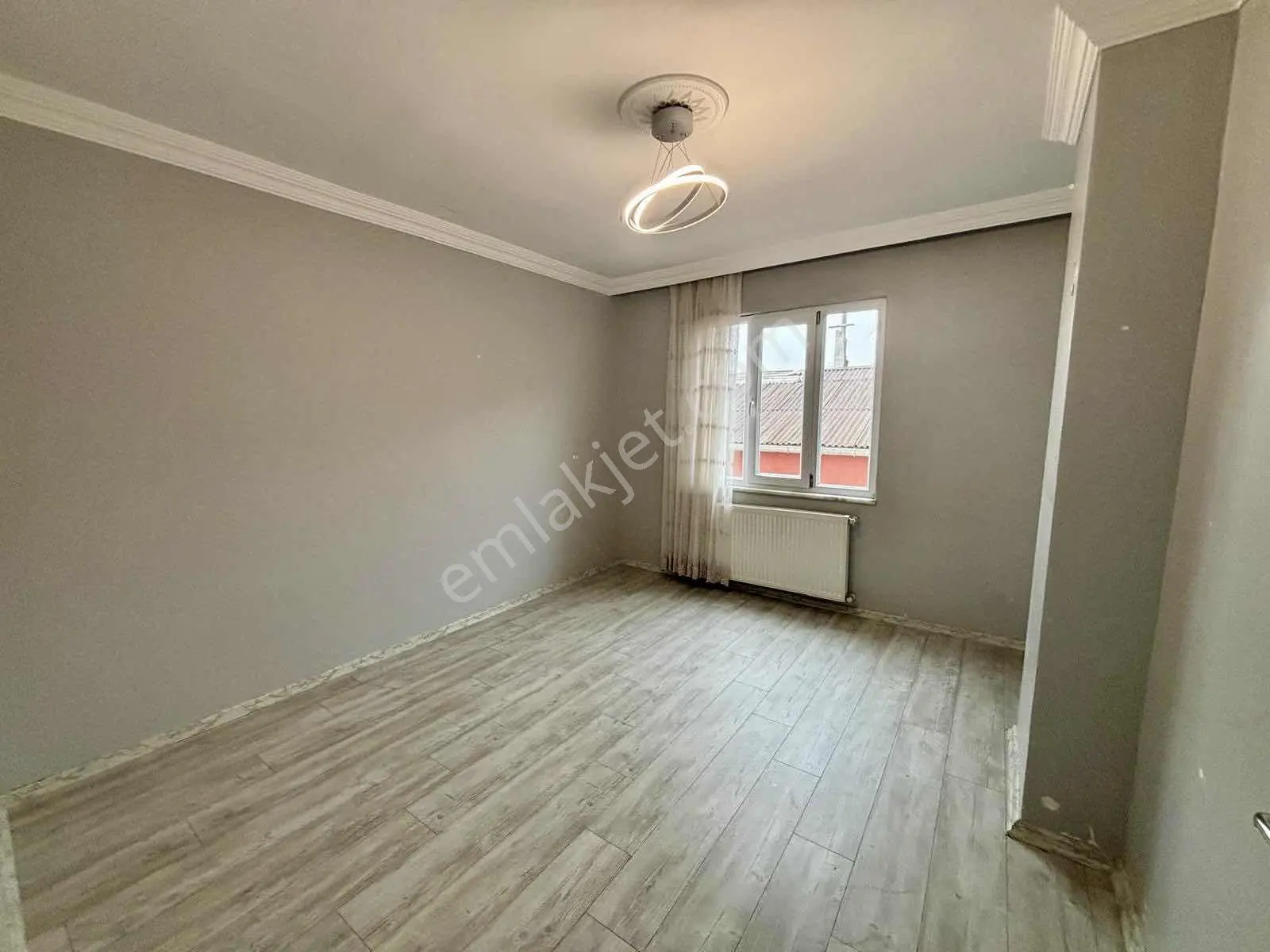 75.yıl Mah. Satılık 2+1 Asansörlü Balkonlu Arakat Daire — fotoğraf 17