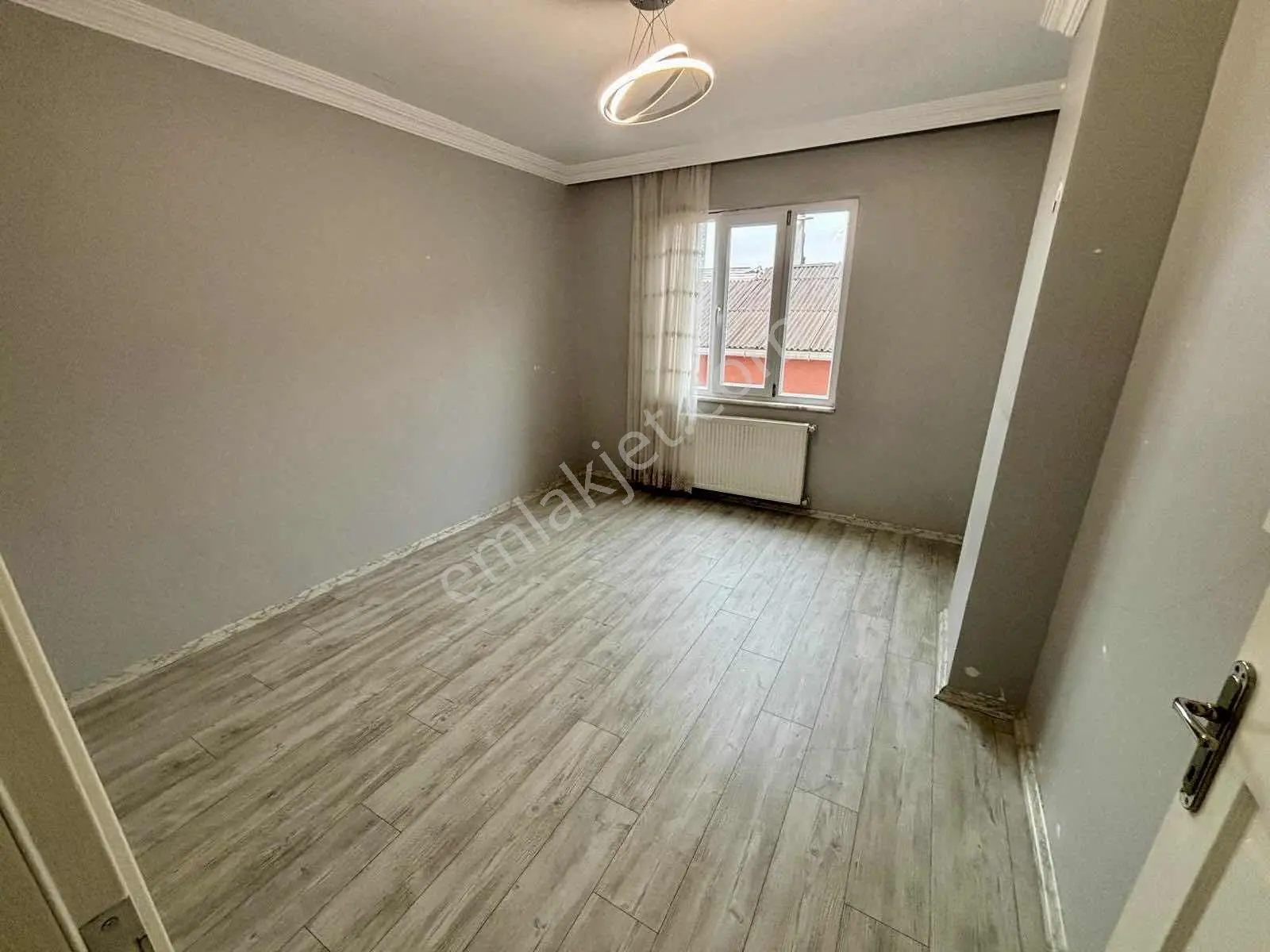 75.yıl Mah. Satılık 2+1 Asansörlü Balkonlu Arakat Daire — fotoğraf 18