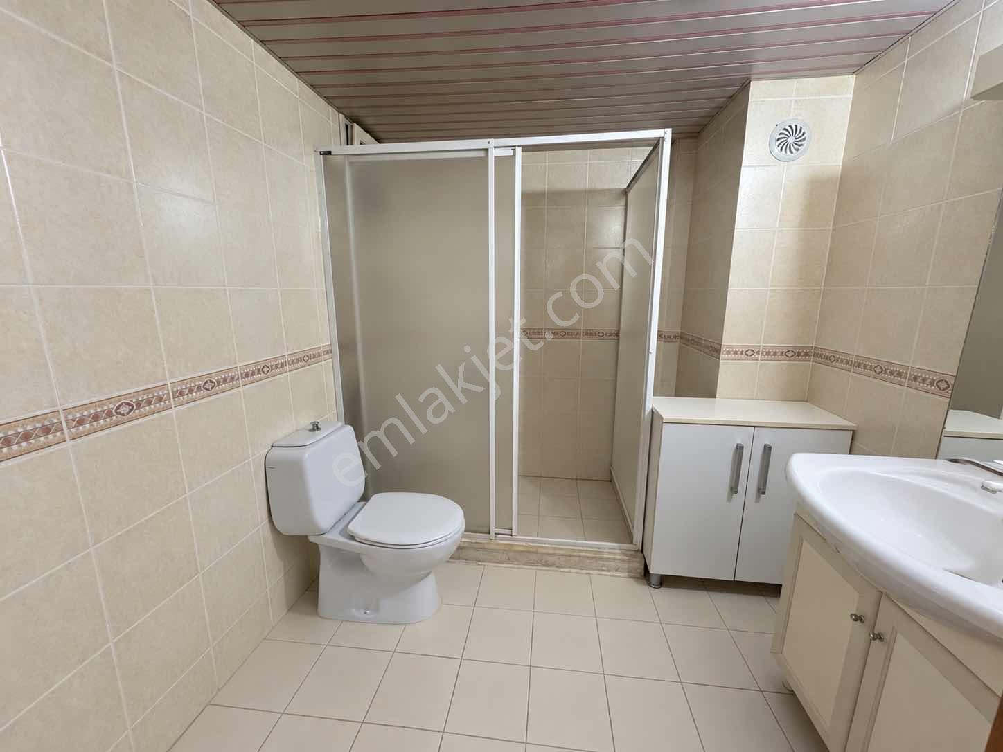 Paris'ten Güzelyalı'da Az Katlı Çok Geniş 4+1 Satılık Daire!!! — fotoğraf 13