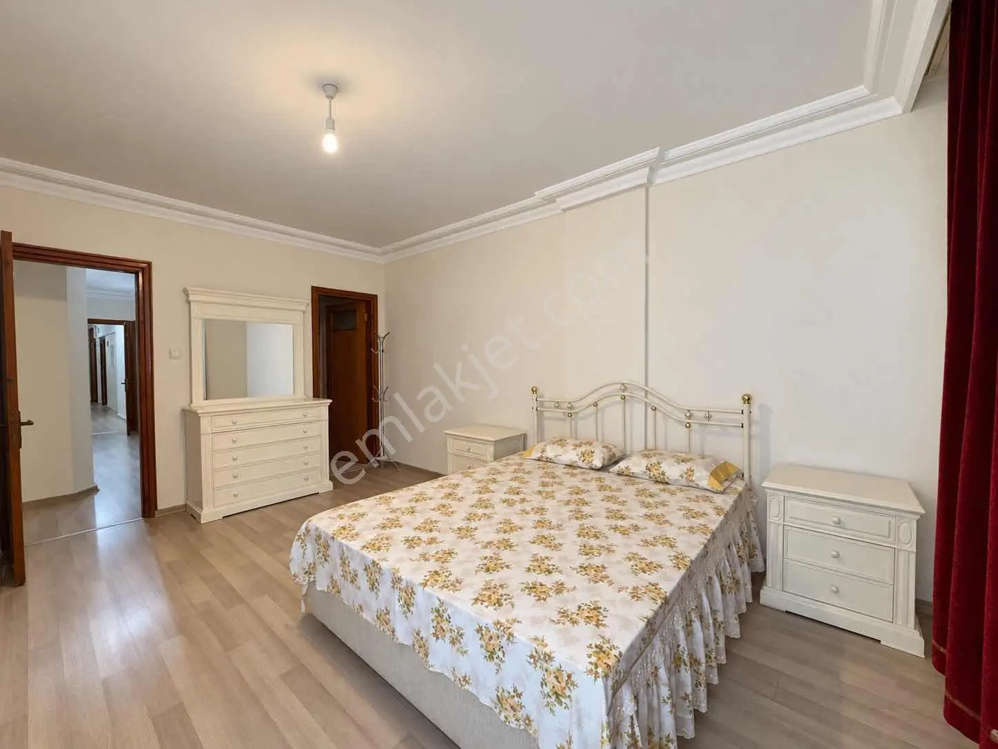 Paris'ten Güzelyalı'da Az Katlı Çok Geniş 4+1 Satılık Daire!!! — fotoğraf 19