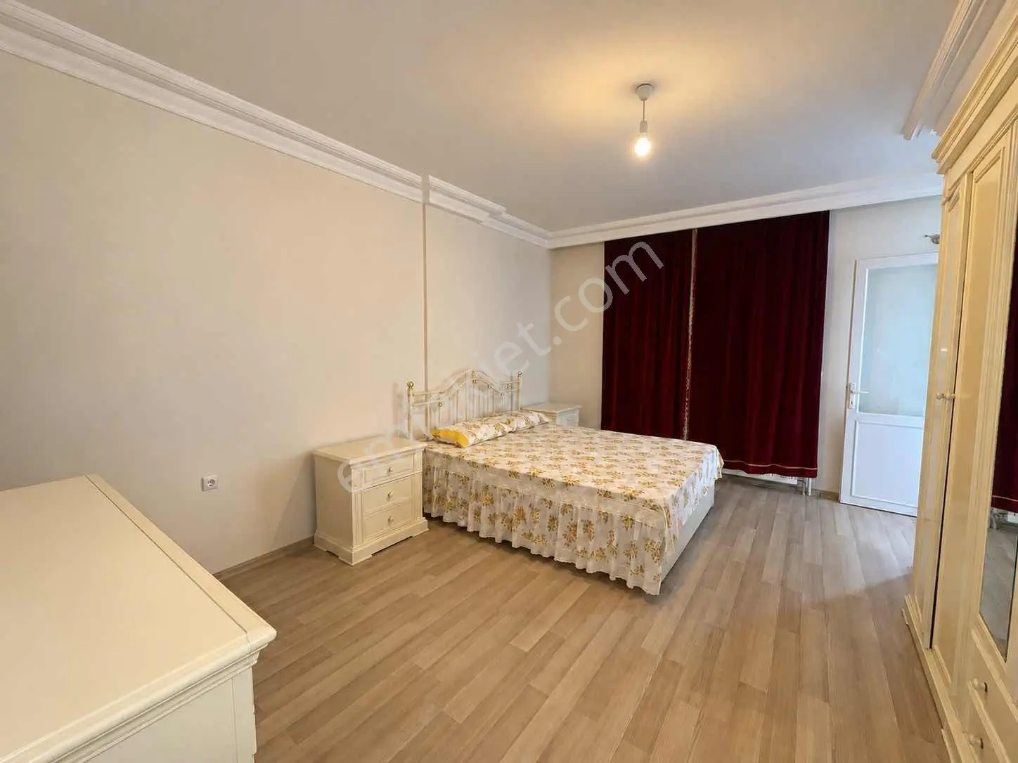 Paris'ten Güzelyalı'da Az Katlı Çok Geniş 4+1 Satılık Daire!!! — fotoğraf 20