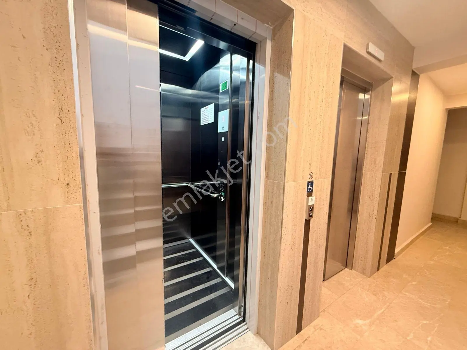 Century21 Den Altunizade Ay Konakların'da Satılık 3+2 Daire — fotoğraf 14
