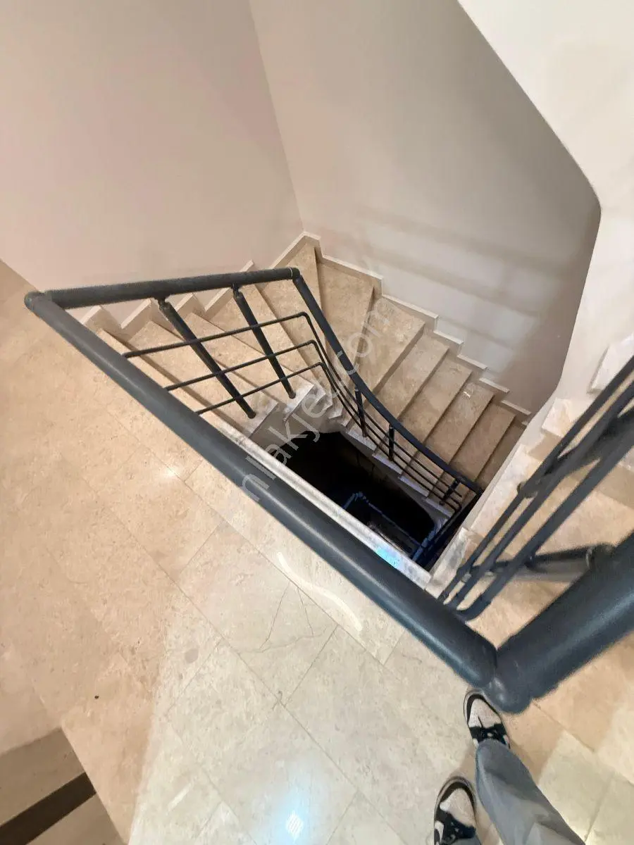 Century21 Den Altunizade Ay Konakların'da Satılık 3+2 Daire — fotoğraf 22