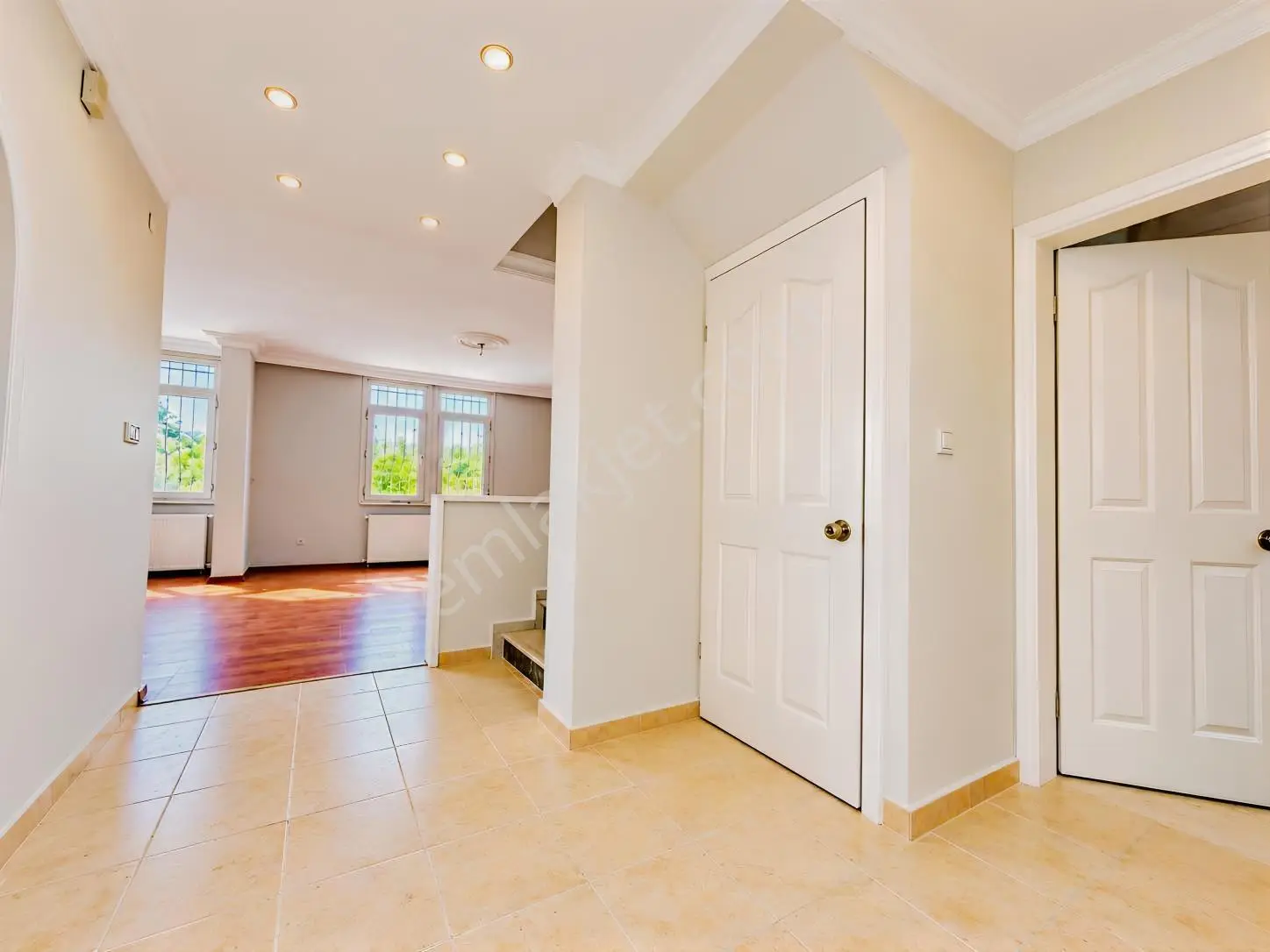 Üsküdar Çengelköy Ata-2 Sitesinde 300 M2 Triplex Villa — fotoğraf 25