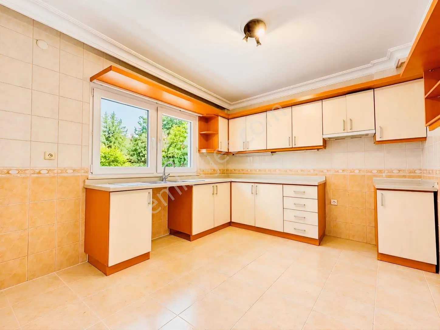 Üsküdar Çengelköy Ata-2 Sitesinde 300 M2 Triplex Villa — fotoğraf 33