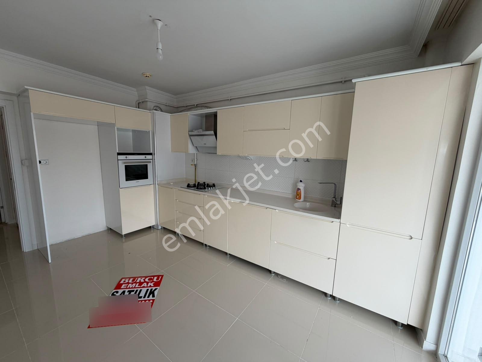 Park Royal Sitesinde 4+1 Full Yapılı Daire --- Burcu Emlaktan — fotoğraf 6