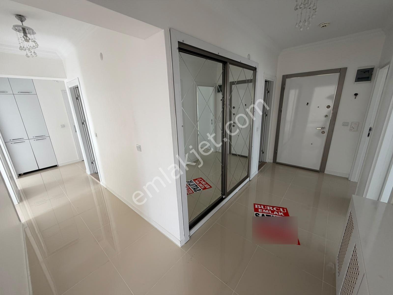 Park Royal Sitesinde 4+1 Full Yapılı Daire --- Burcu Emlaktan — fotoğraf 21