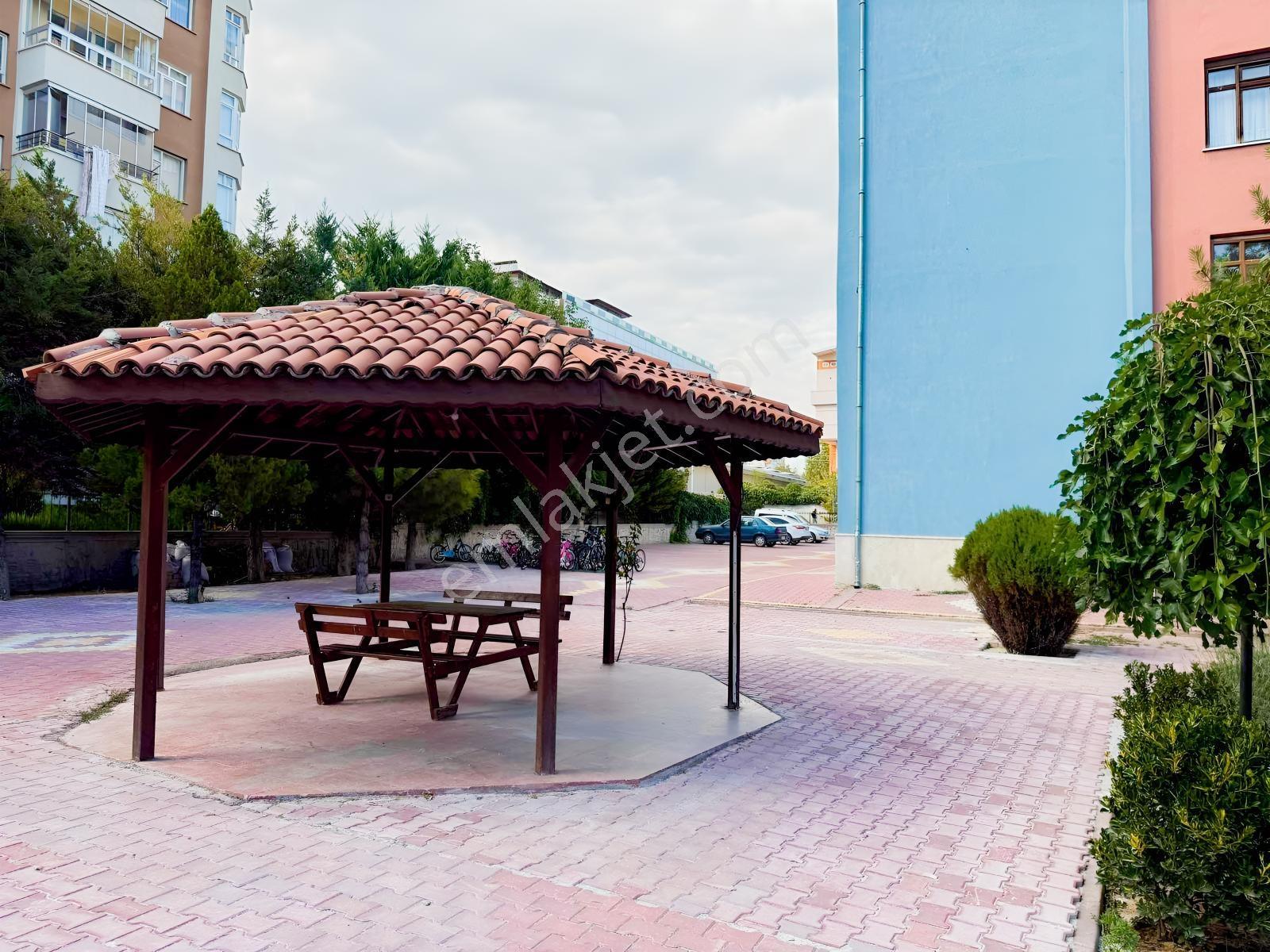 Net Emlaktan 3+1 Ara Kat Bakımlı Satılık Daire — fotoğraf 29