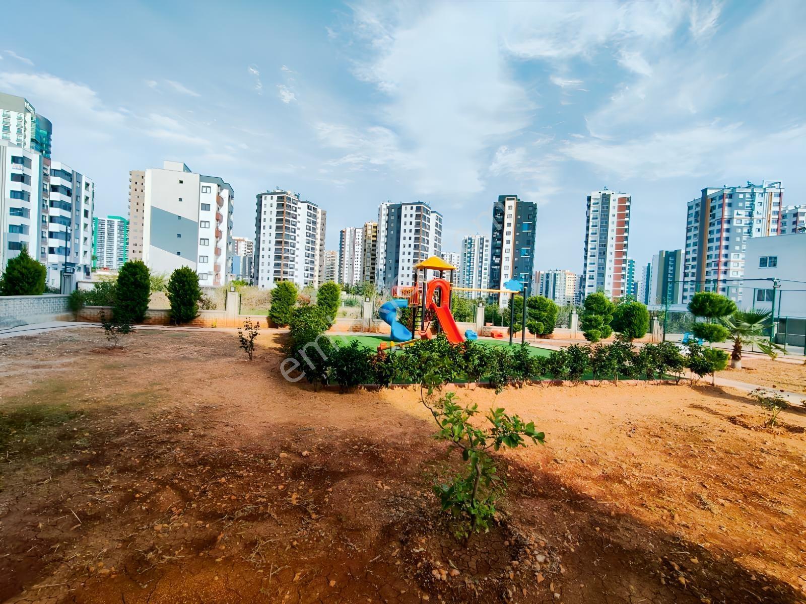 Remax Toros'tan Davultepe'de Satılık Modern 2+1 — fotoğraf 32
