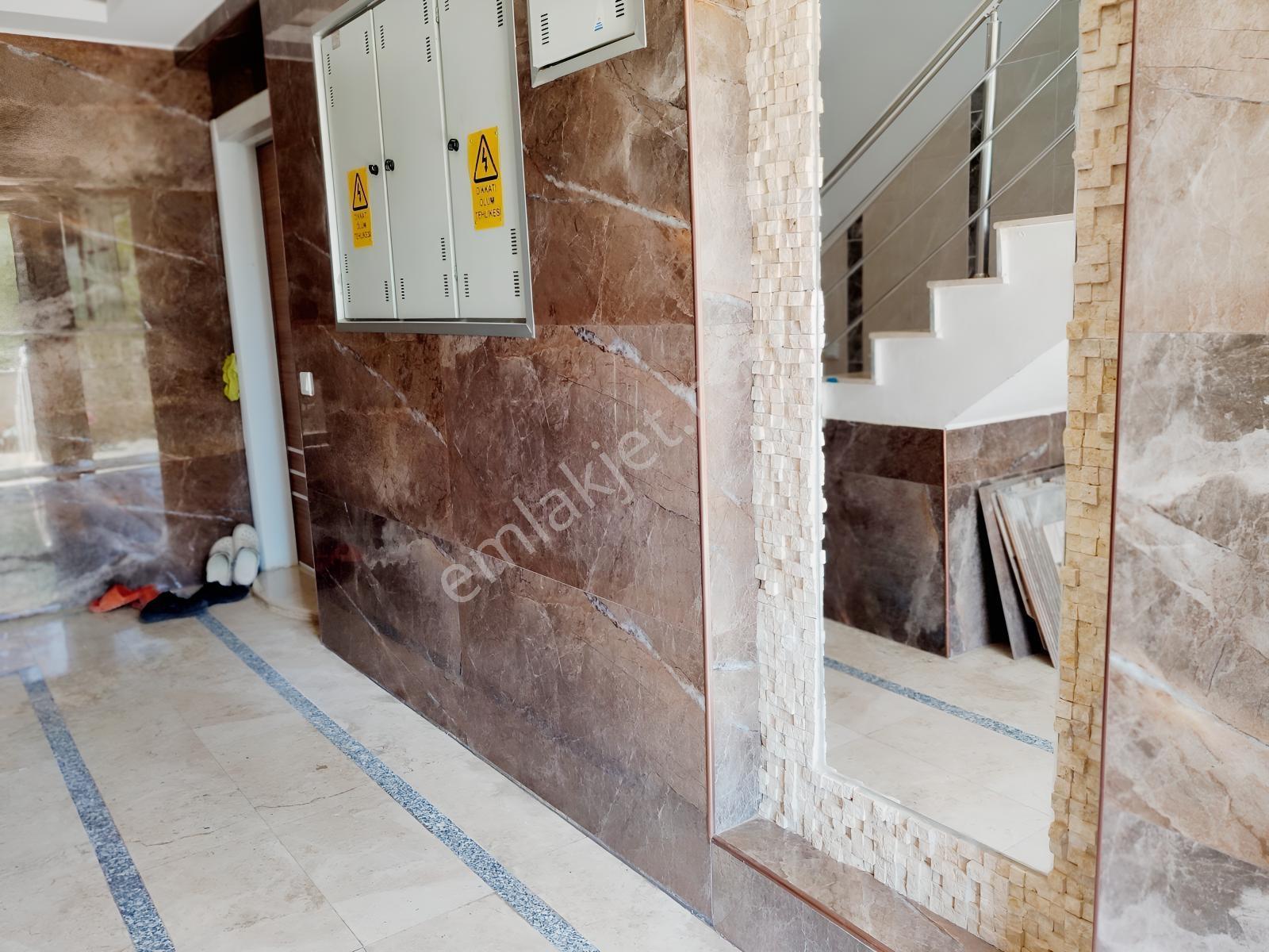 Döşemealtı Yeniköy Merkezi Konum Satılık 3+1 Daire — fotoğraf 12