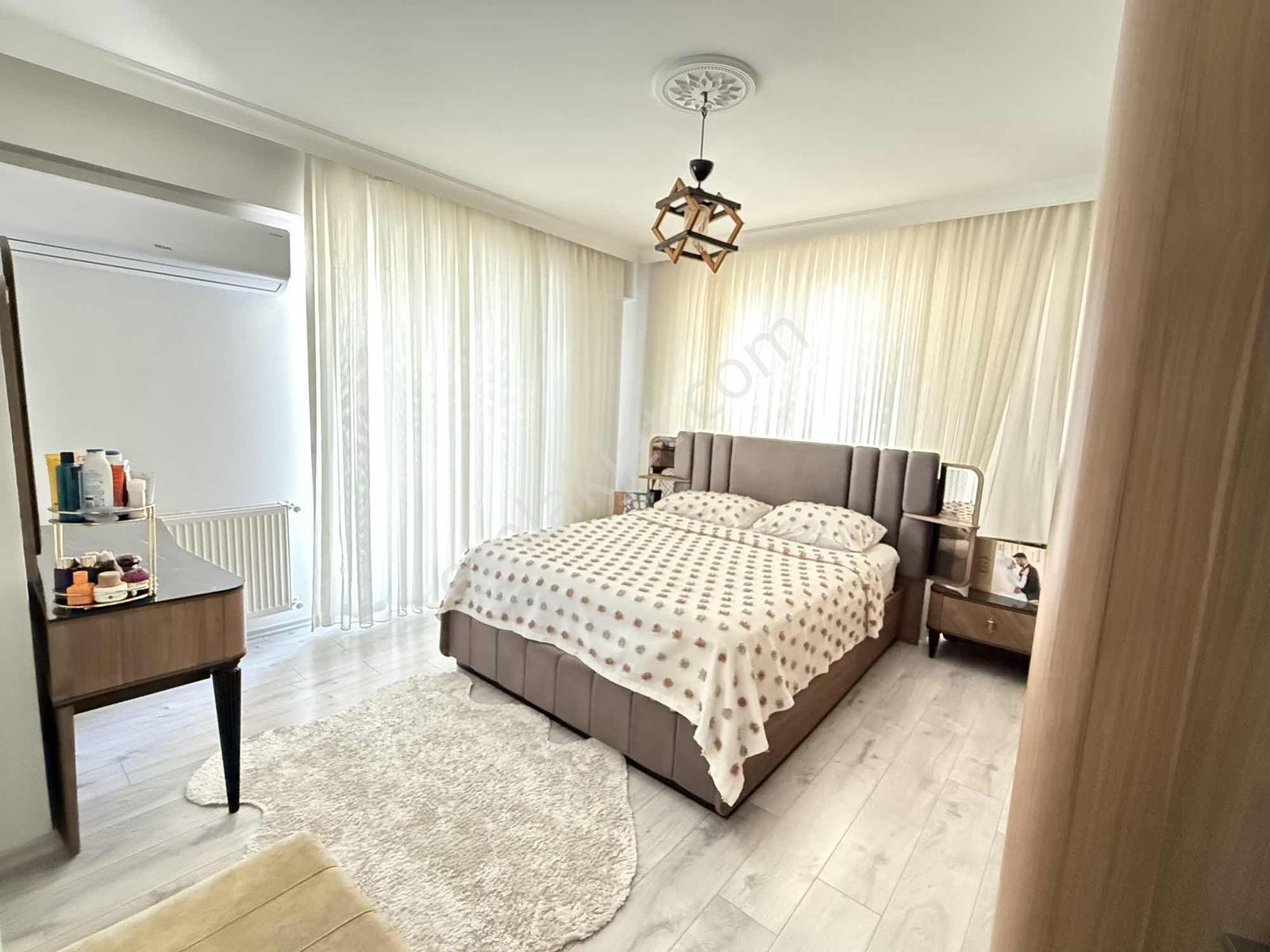 Deallife'den,fsm Mah'de,3+1 155 M2 Ebeveyn Banyolu Catı Dubleks — fotoğraf 21
