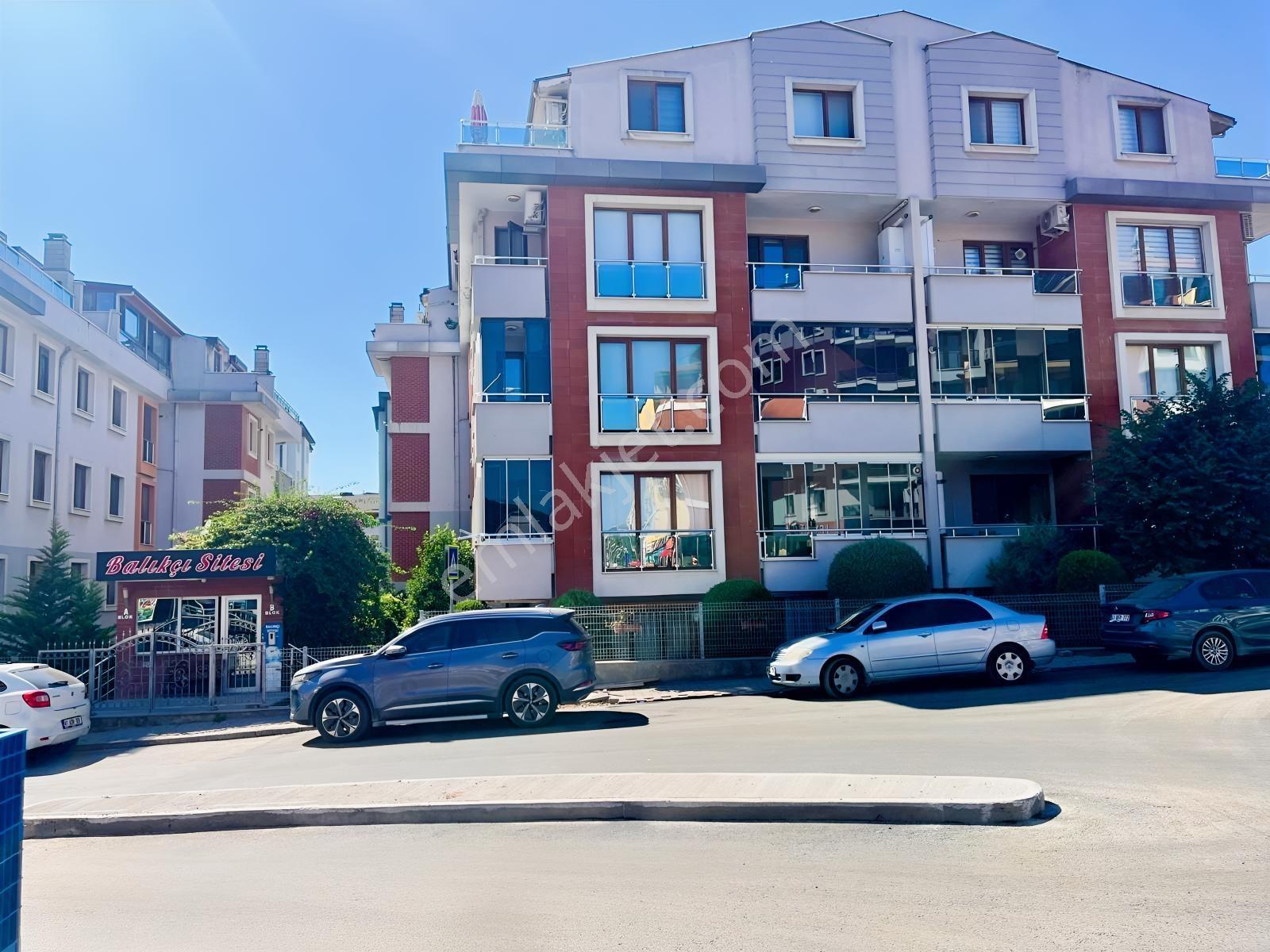 Mimarsinan Mah Balıkçı Sitesi3+1 Satılık Daire — fotoğraf 4