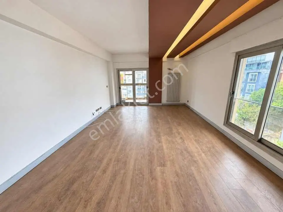 Balçova Turyap'tan Havuzlu Kapalı Otoparklı Sitede Satılık 3+1 — fotoğraf 12