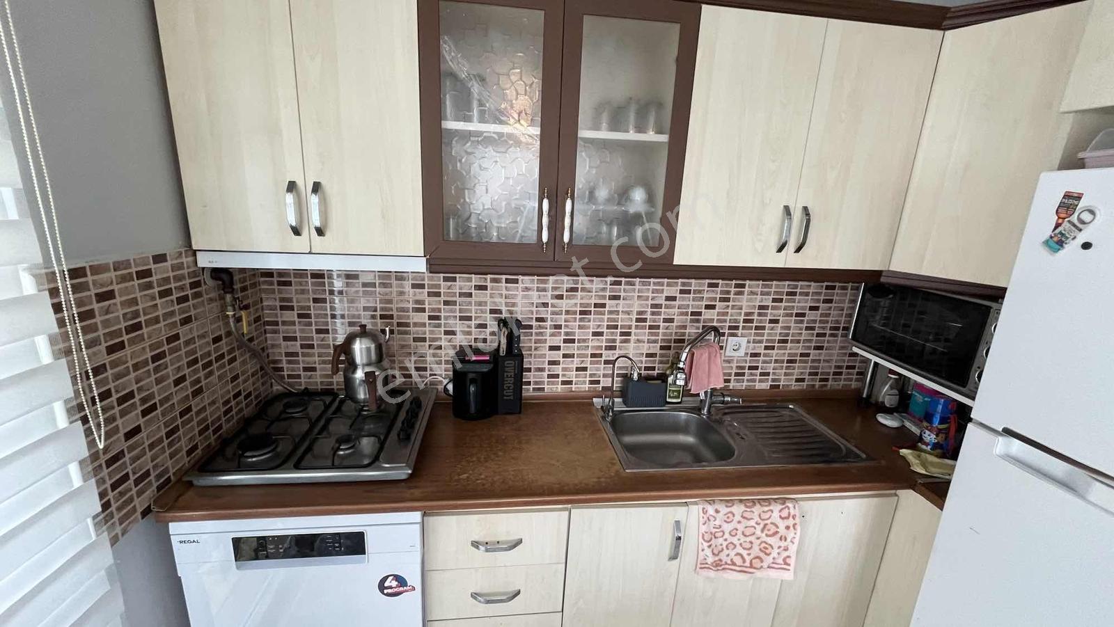 Muratçeşme Erguvan Sitesi'nde Satılık 2+1 Daire — fotoğraf 14