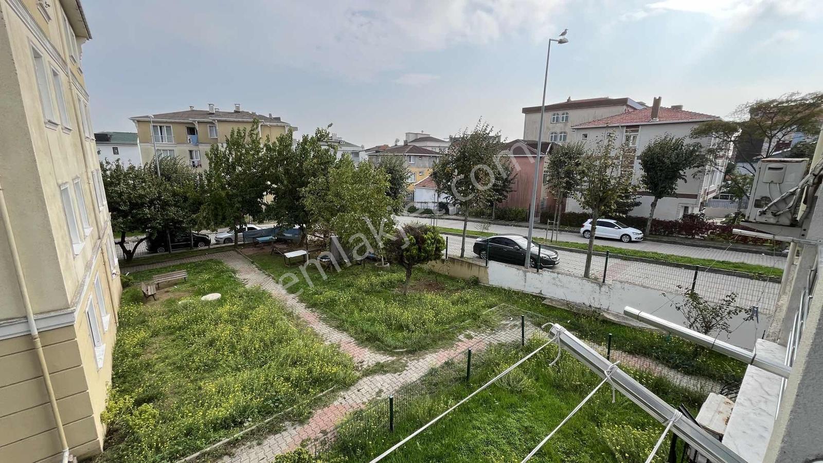 Muratçeşme Erguvan Sitesi'nde Satılık 2+1 Daire — fotoğraf 16