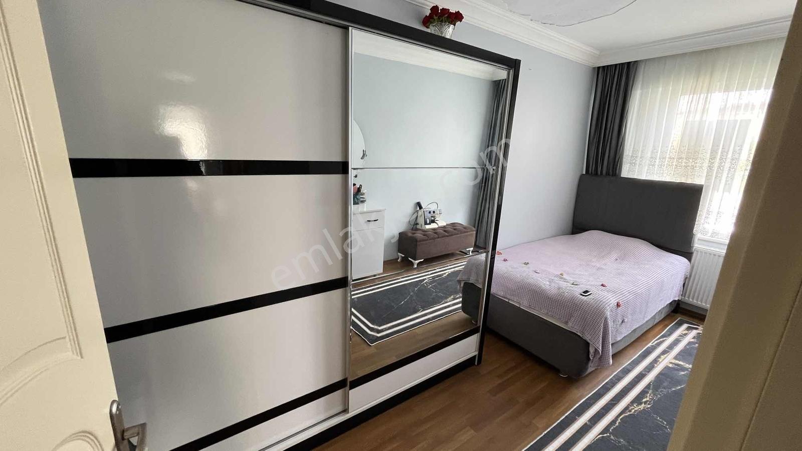 Muratçeşme Erguvan Sitesi'nde Satılık 2+1 Daire — fotoğraf 24