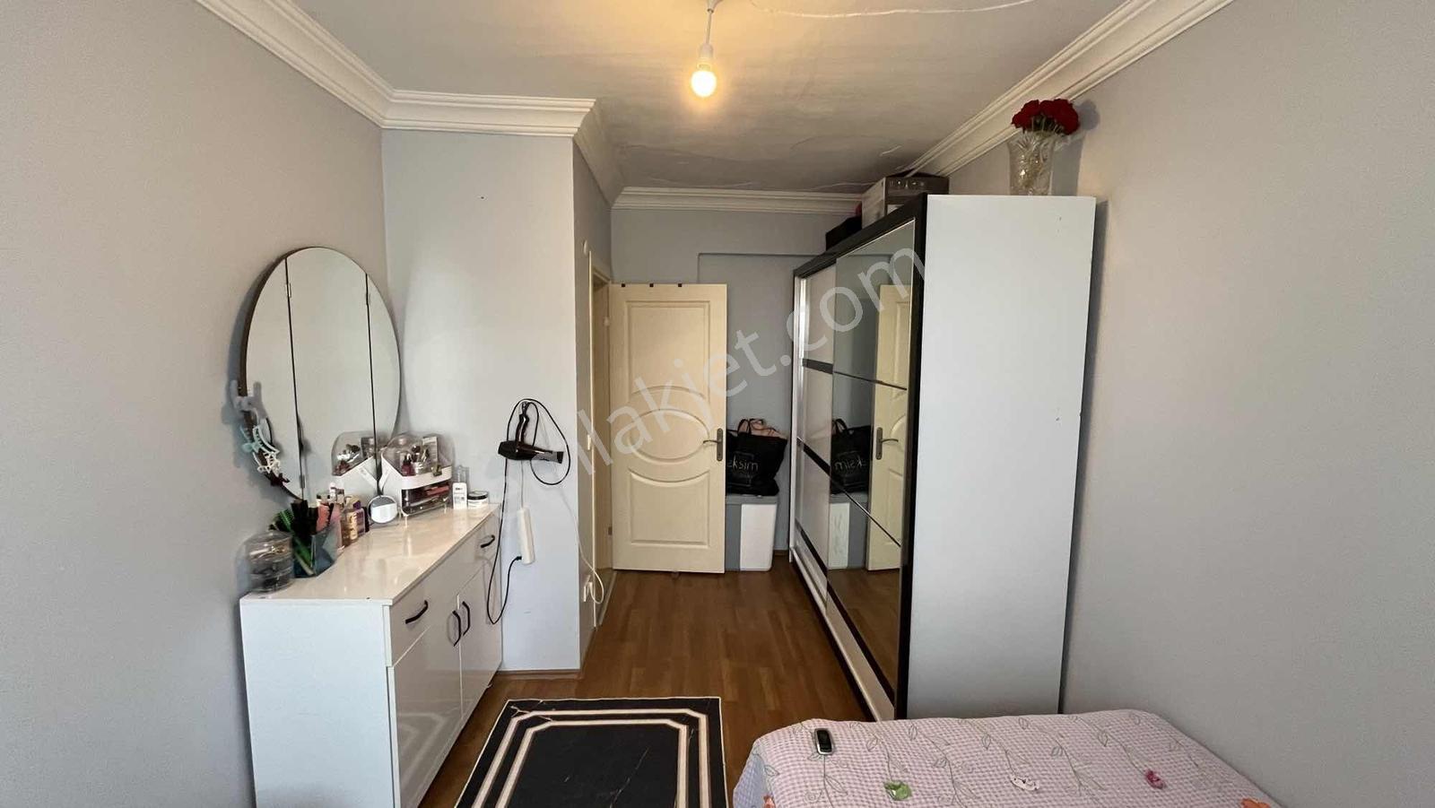 Muratçeşme Erguvan Sitesi'nde Satılık 2+1 Daire — fotoğraf 28