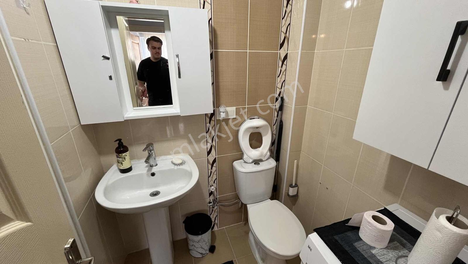 Muratçeşme Erguvan Sitesi'nde Satılık 2+1 Daire — fotoğraf 32