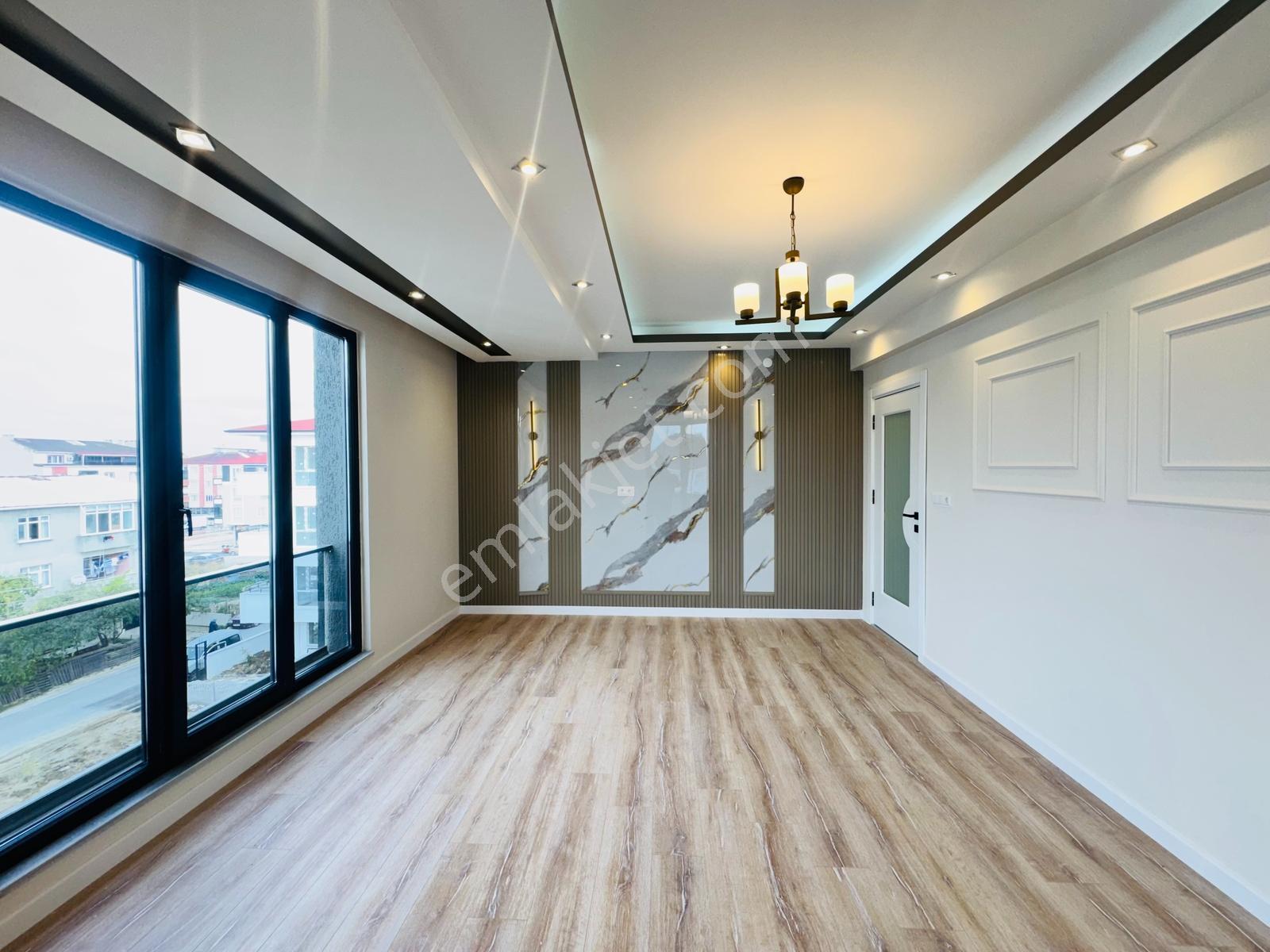 Güven'den Eminevime Uygun!! Otoparklı, Cam Balkonlu 2+1 Daire — fotoğraf 3
