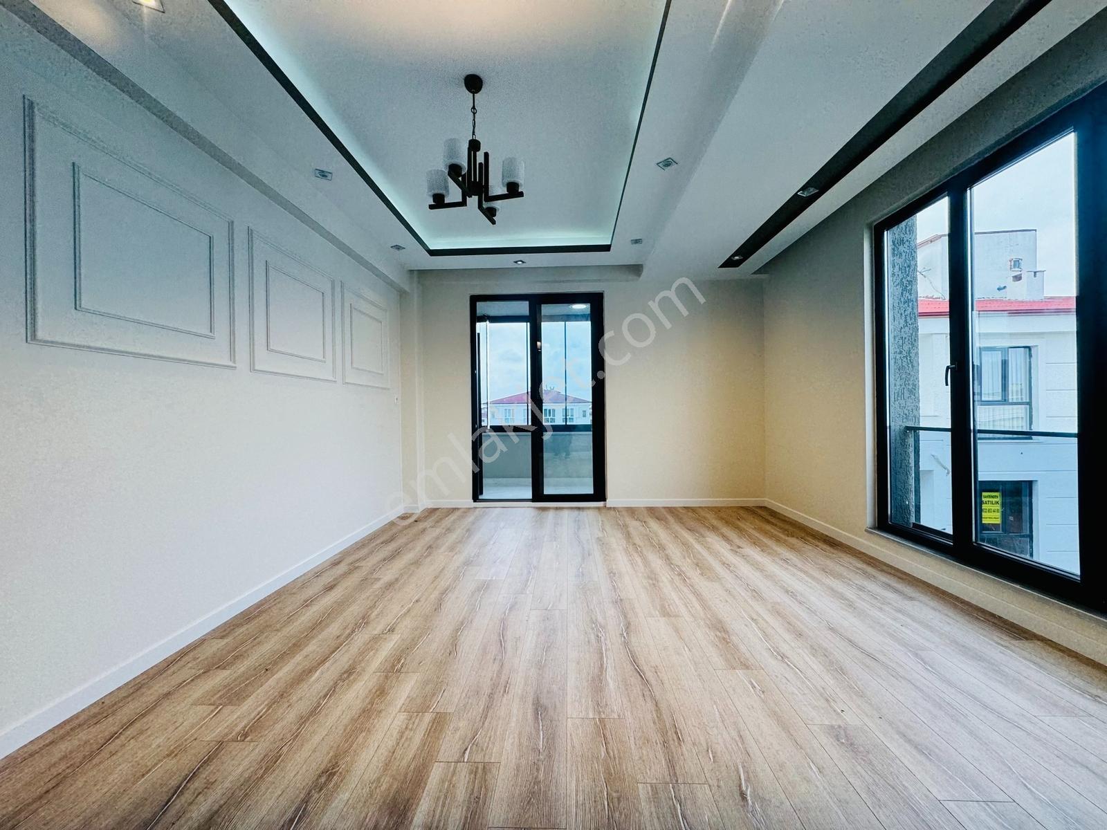 Güven'den Eminevime Uygun!! Otoparklı, Cam Balkonlu 2+1 Daire — fotoğraf 5