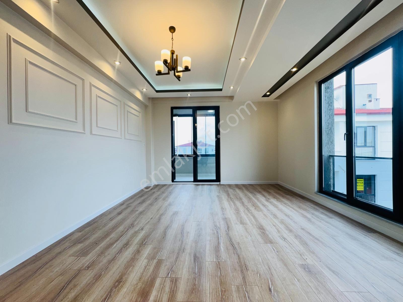 Güven'den Eminevime Uygun!! Otoparklı, Cam Balkonlu 2+1 Daire — fotoğraf 6