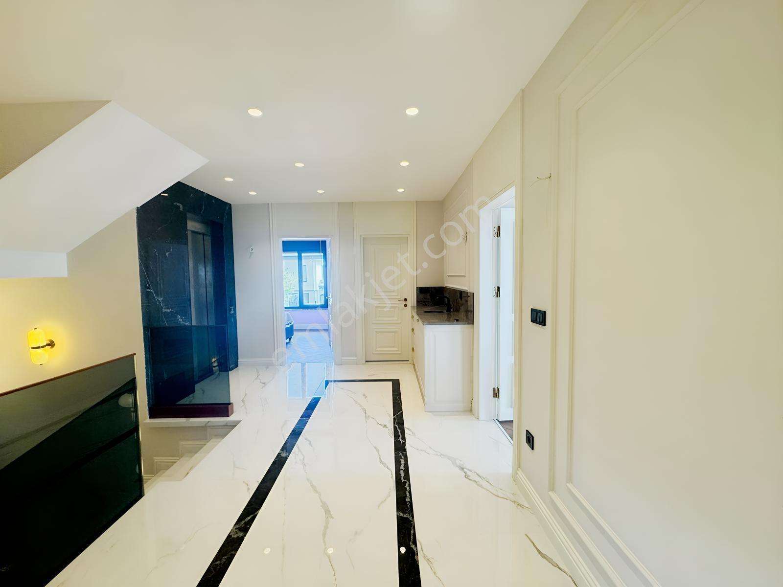 Şile Balibey Mah. 600 M2 Arsa İçerisinde Ultra Lüks 7+2 Villa — fotoğraf 18