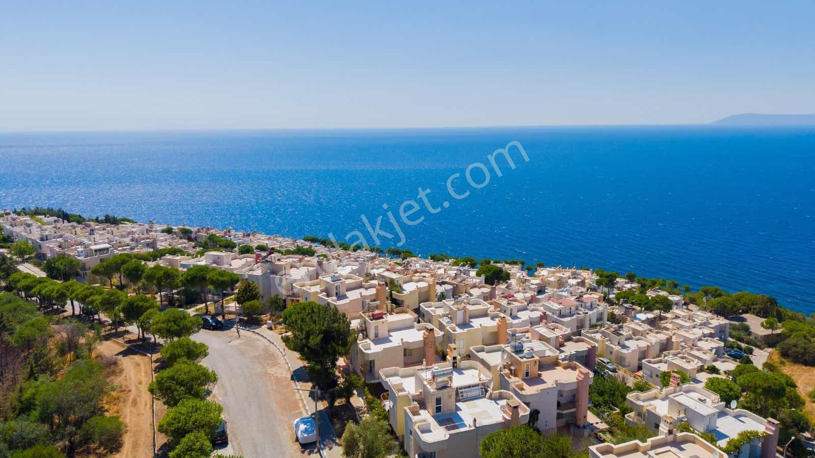 Banksis Sitesinde 4+2 Villa Deniz Manzaralı Çok İyi Konumda — fotoğraf 8