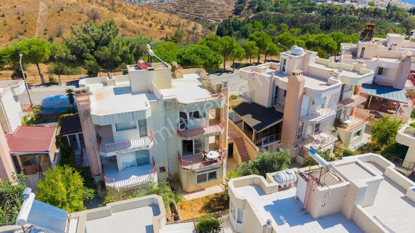 Banksis Sitesinde 4+2 Villa Deniz Manzaralı Çok İyi Konumda — fotoğraf 17