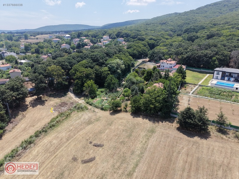 Kalfaköyde Villaların İçinde Ormanla İç İçe 1.440 M² Parsel — fotoğraf 9