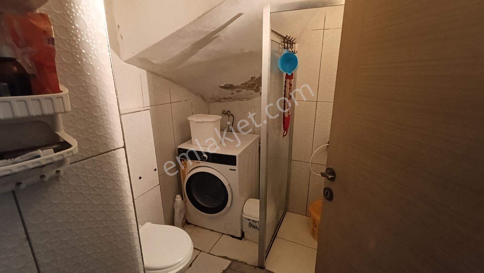 Üç Daire Tektapu 8+4 Eksrta Kiragetirili Müstakil Bahçeli — fotoğraf 19