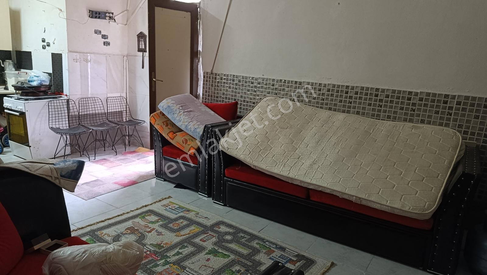 Üç Daire Tektapu 8+4 Eksrta Kiragetirili Müstakil Bahçeli — fotoğraf 32