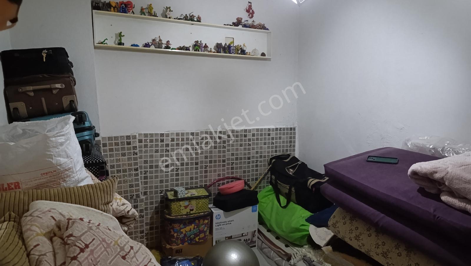 Üç Daire Tektapu 8+4 Eksrta Kiragetirili Müstakil Bahçeli — fotoğraf 35
