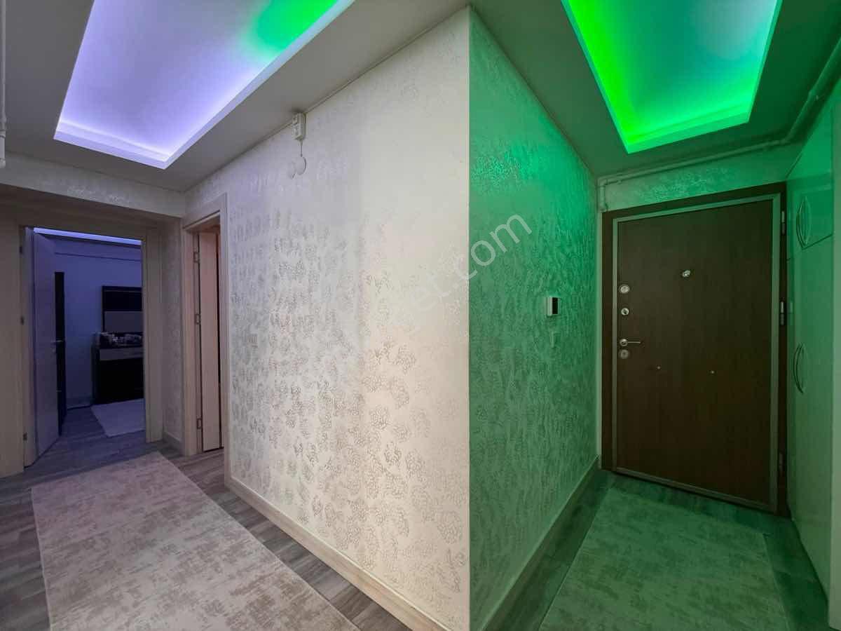 Buca Yaylacık Mahallesı Bahçelı Ebeveyn Banyolu Satılık 3+1 Daire — fotoğraf 6