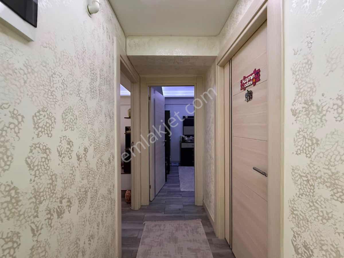 Buca Yaylacık Mahallesı Bahçelı Ebeveyn Banyolu Satılık 3+1 Daire — fotoğraf 13