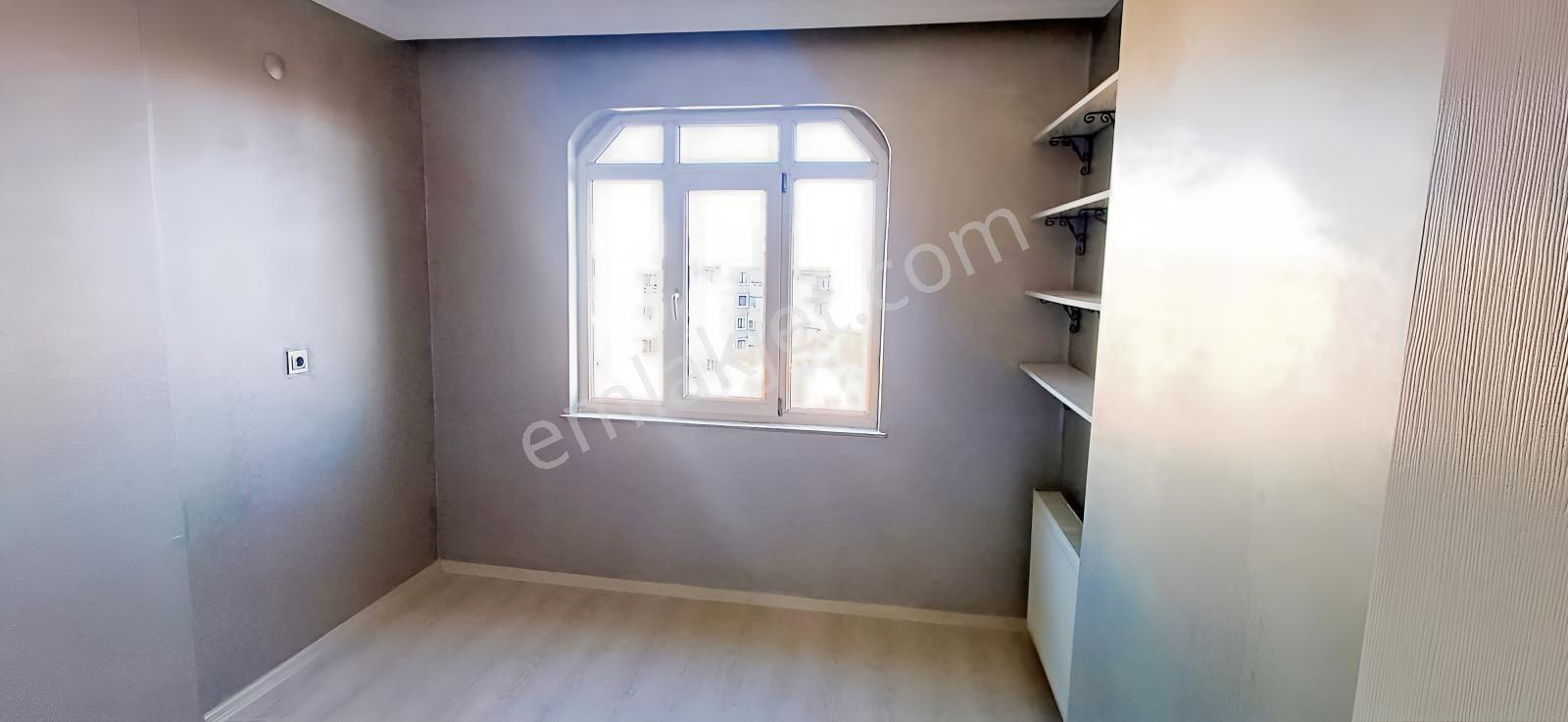 Elfi Den Bahçelievler Mehmetçik Cadesi Üzeri Satılık 2+1 Daire — fotoğraf 6