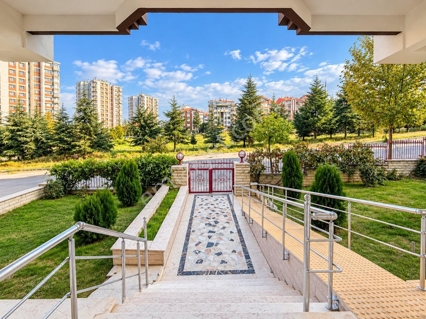Çankaya Sancak'ta Merkezi Konumlu Satılık 3+1 Daire (140m²) — fotoğraf 2