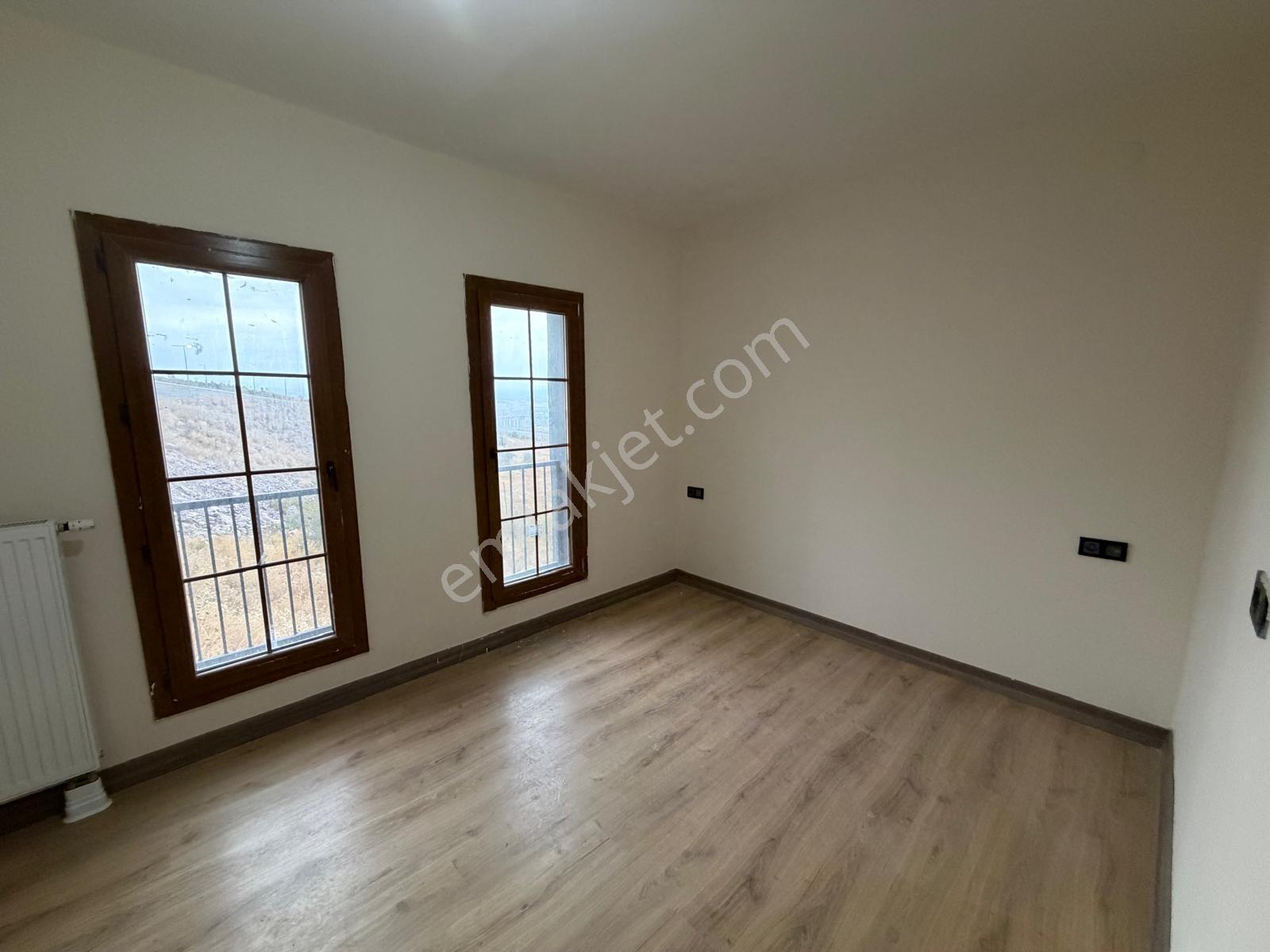Elfi'den Kuvayi Milliye Toki De Satılık 3+1 Daire — fotoğraf 15