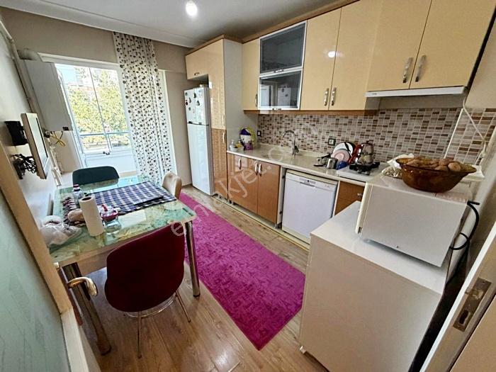 Yenikent Emlak'tan Bulvarda Kredi Limitsiz Ebeveyn Banyolu 3+1 — fotoğraf 8