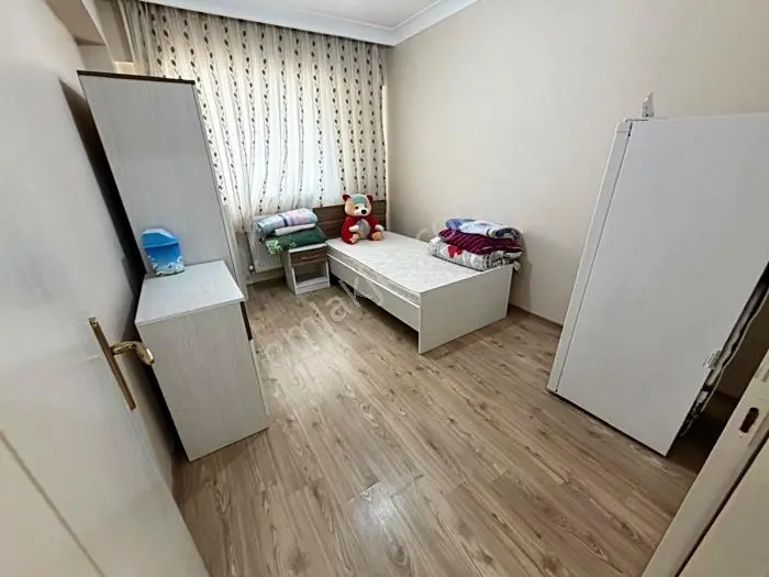Yenikent Emlak'tan Bulvarda Kredi Limitsiz Ebeveyn Banyolu 3+1 — fotoğraf 44