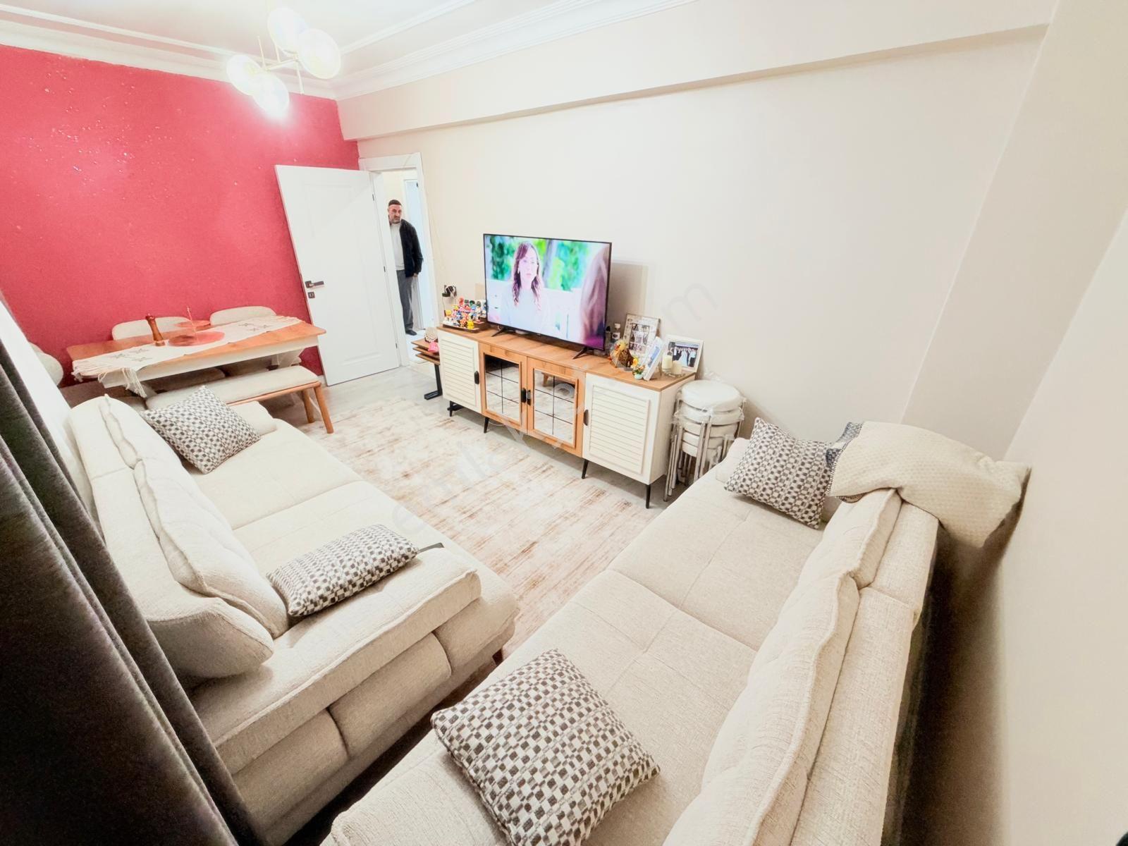 Pusula İnş'tan Cebeci Mah 2+1 90m2 Caddeye Yakın Bahçe Katı — fotoğraf 3