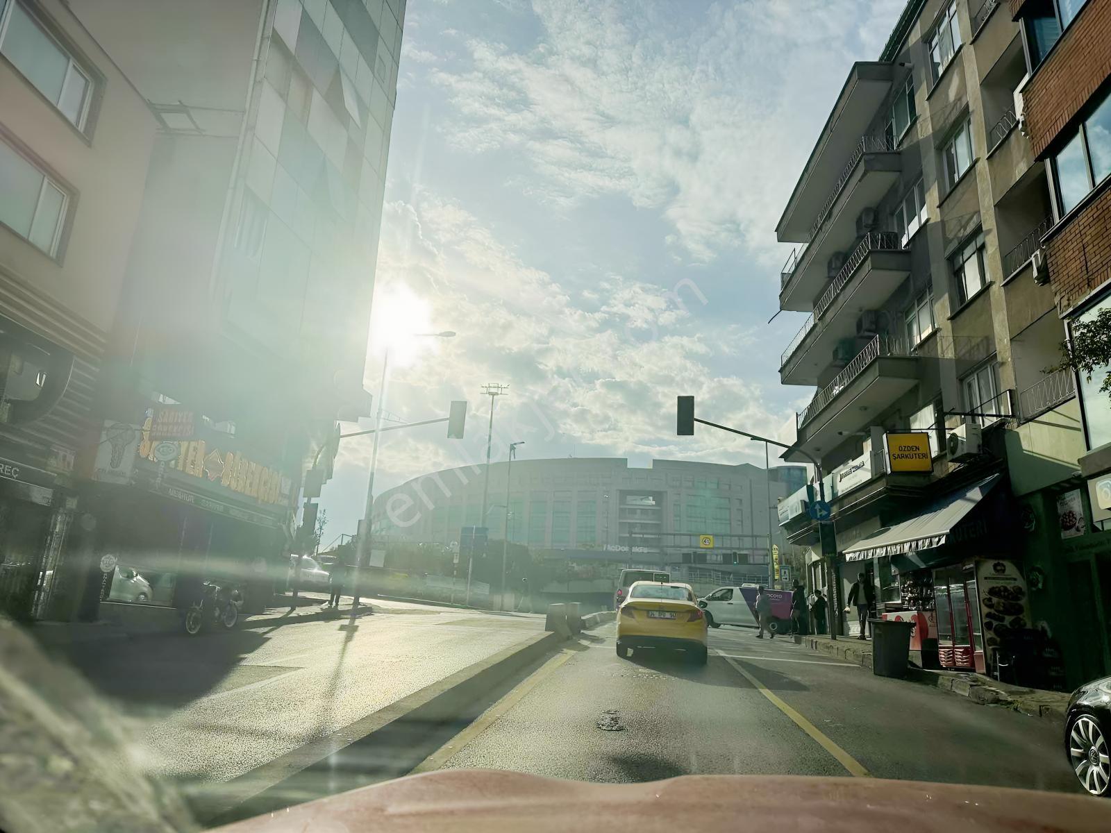 Acil+tamamına Kredi+45.000kiracı+metro 10dk+eminev Uyg+araç Taks — fotoğraf 2