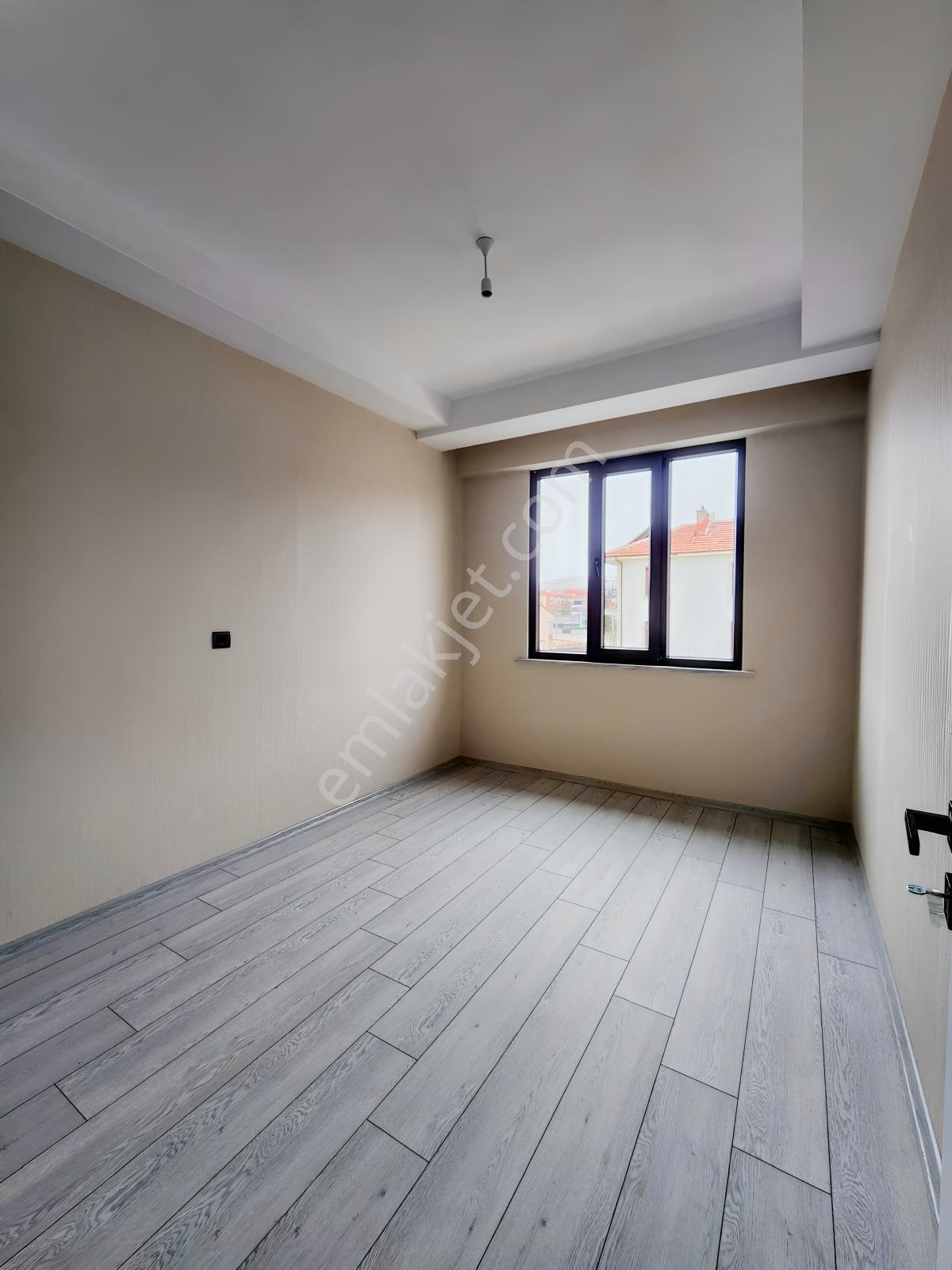 Yüksel Şahin Den S.eyyubi Yelda Parkı Yakını 2,5+1 Sıfır Daire — fotoğraf 11