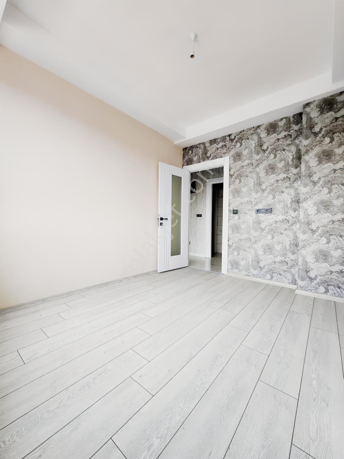 Yüksel Şahin Den S.eyyubi Yelda Parkı Yakını 2,5+1 Sıfır Daire — fotoğraf 12