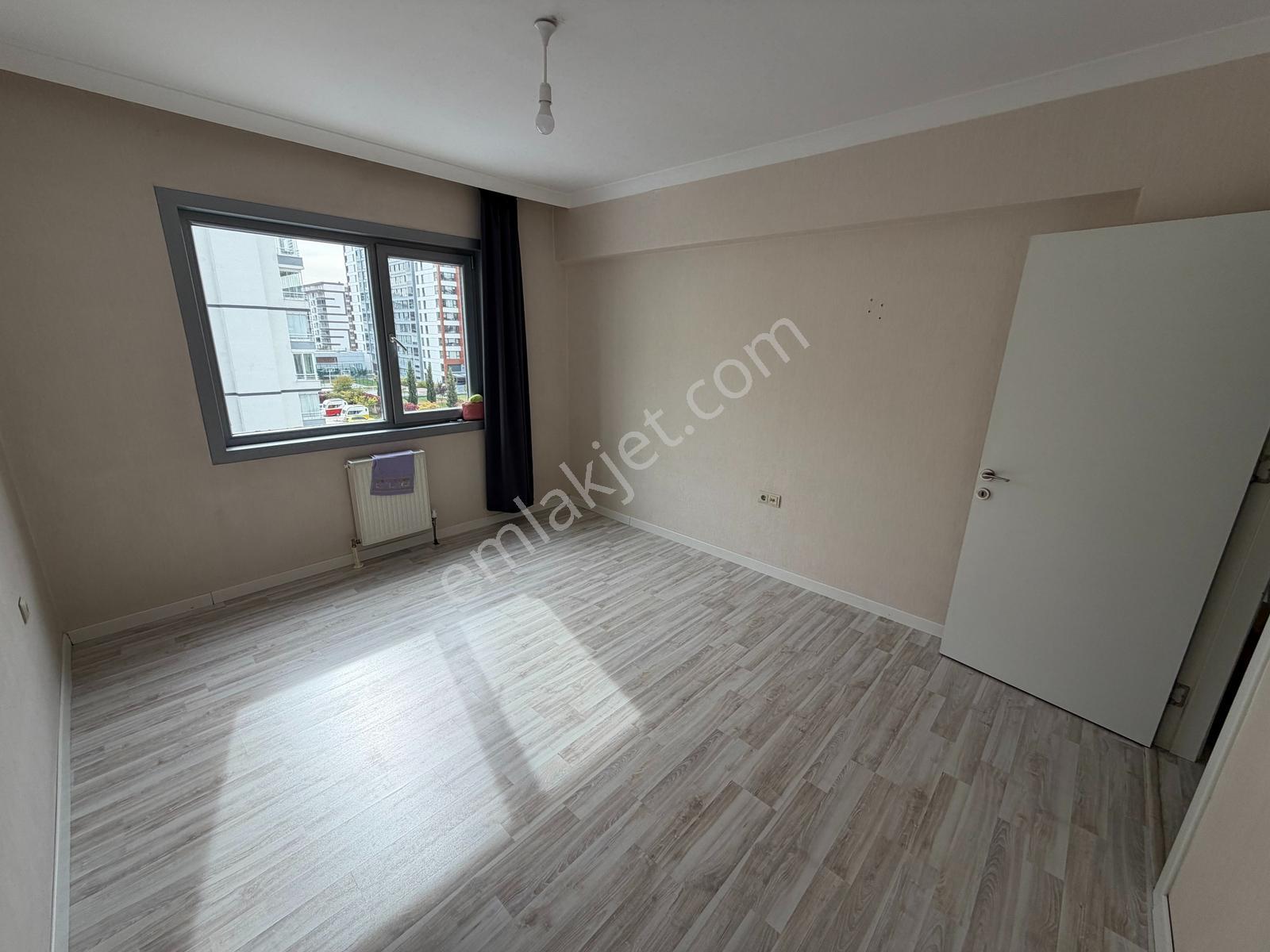 Turpa'dan Armonia'da Havuz Cepheli 2+1 100m2 Fırsat Dairesi !!!! — fotoğraf 15