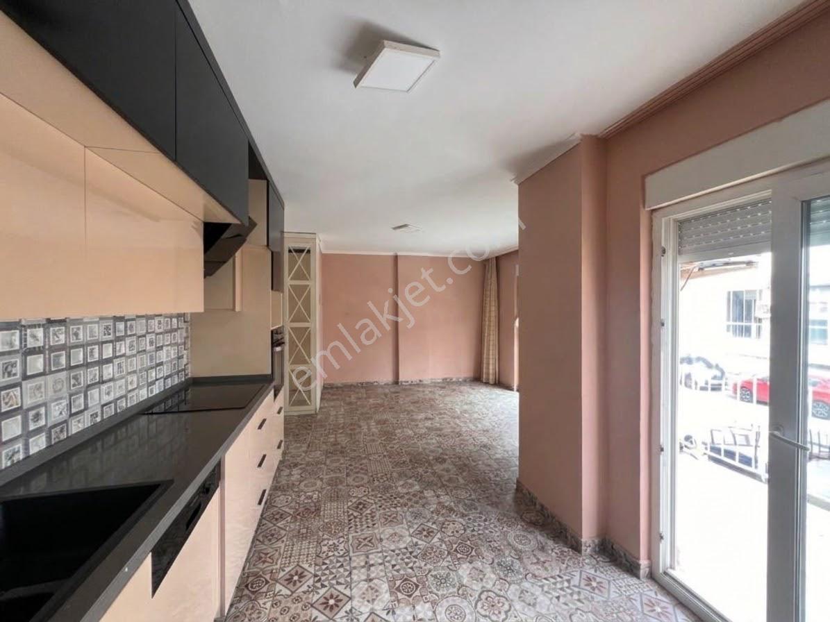 Konyaaltı Liman Mahallesi Satılık 2+1 Arakat Daire — fotoğraf 5