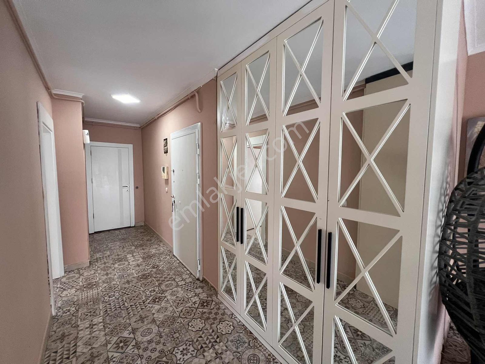 Konyaaltı Liman Mahallesi Satılık 2+1 Arakat Daire — fotoğraf 11