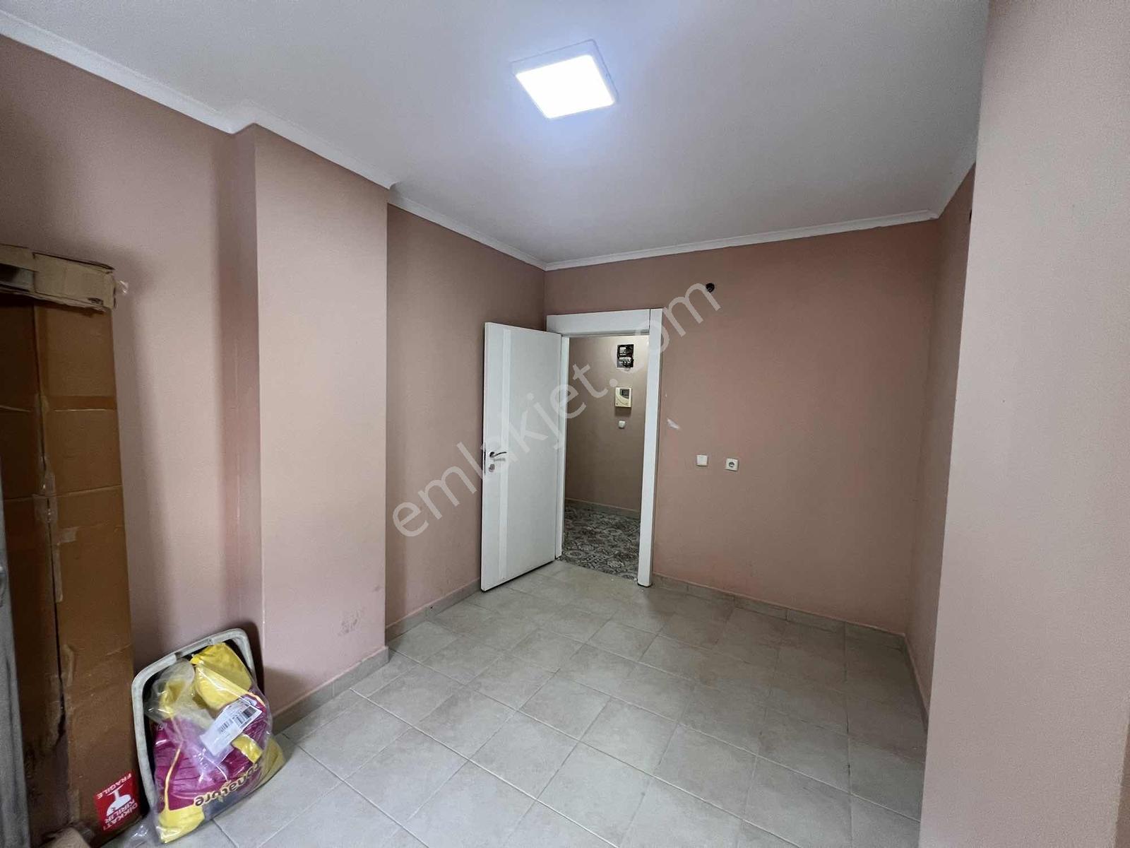 Konyaaltı Liman Mahallesi Satılık 2+1 Arakat Daire — fotoğraf 14