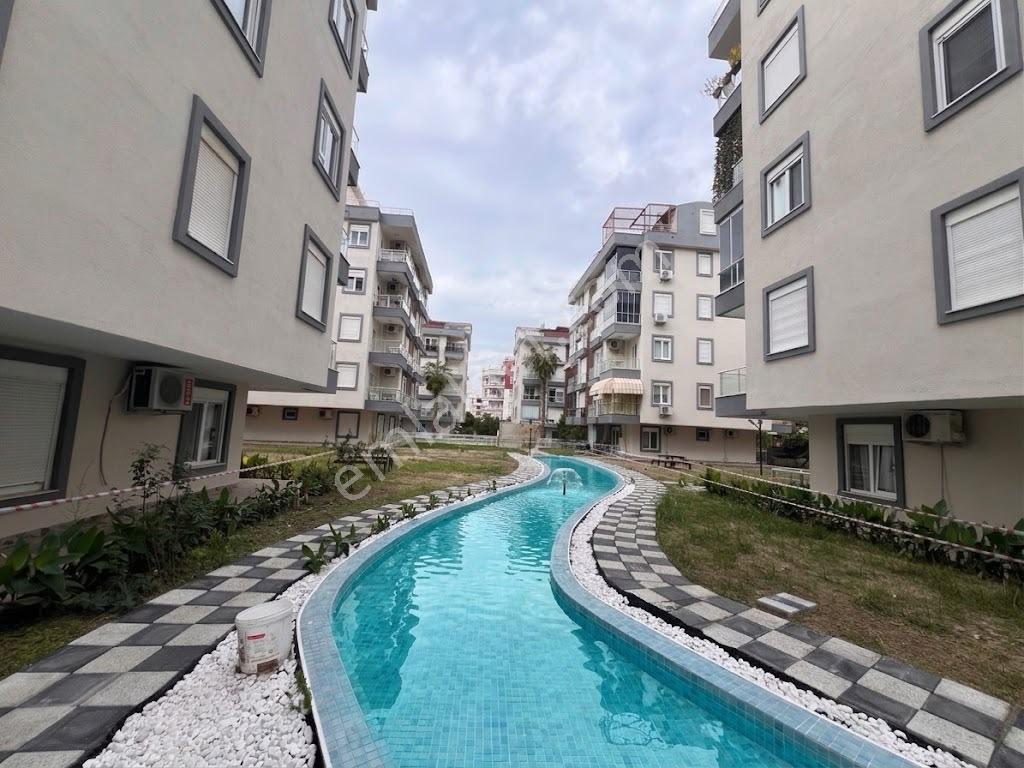 Konyaaltı Liman Mahallesi Satılık 2+1 Arakat Daire — fotoğraf 19